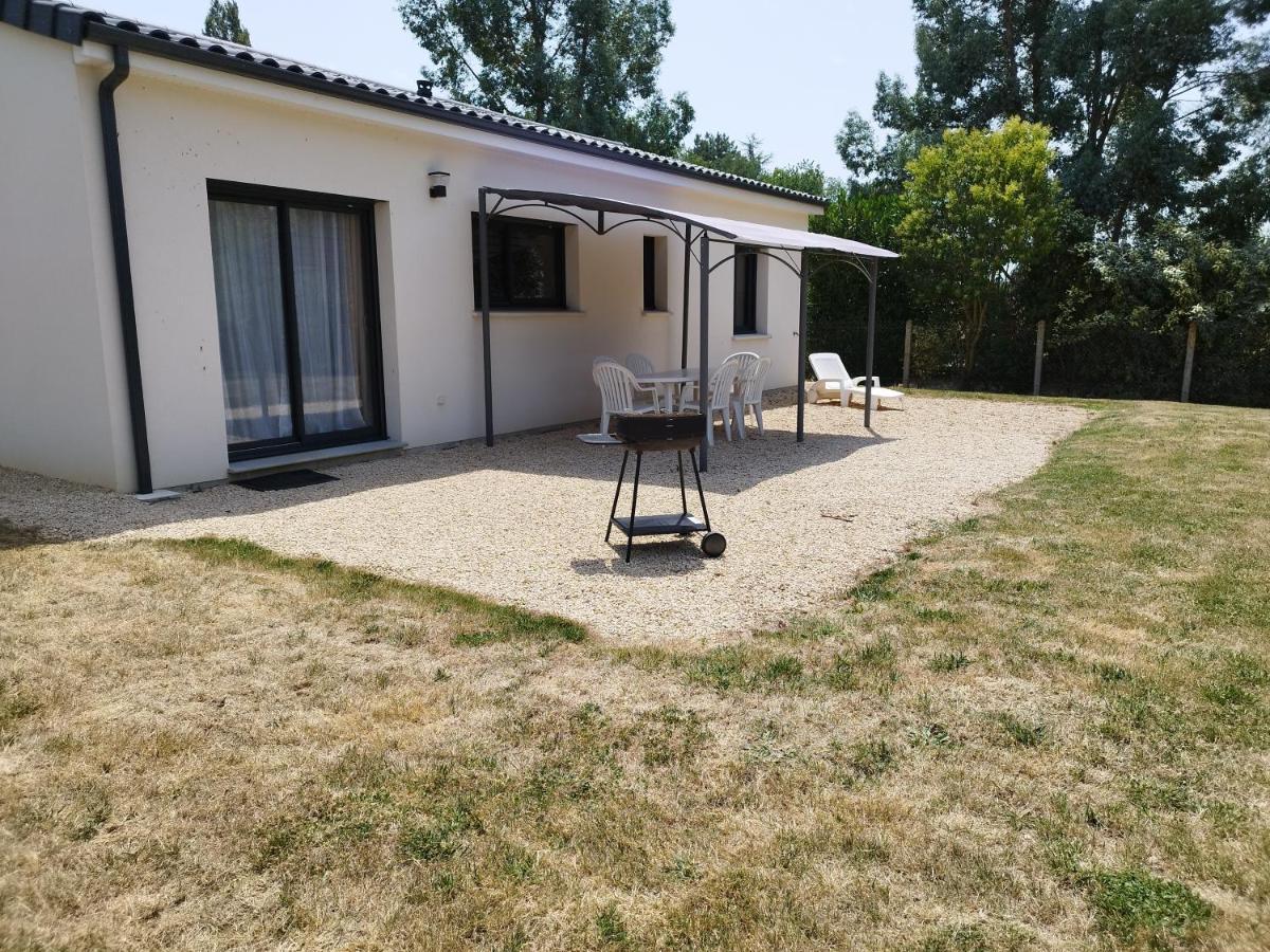 Maison De Vacances A Poitiers,Proche Futuroscope Vouneuil-sous-Biard Bagian luar foto